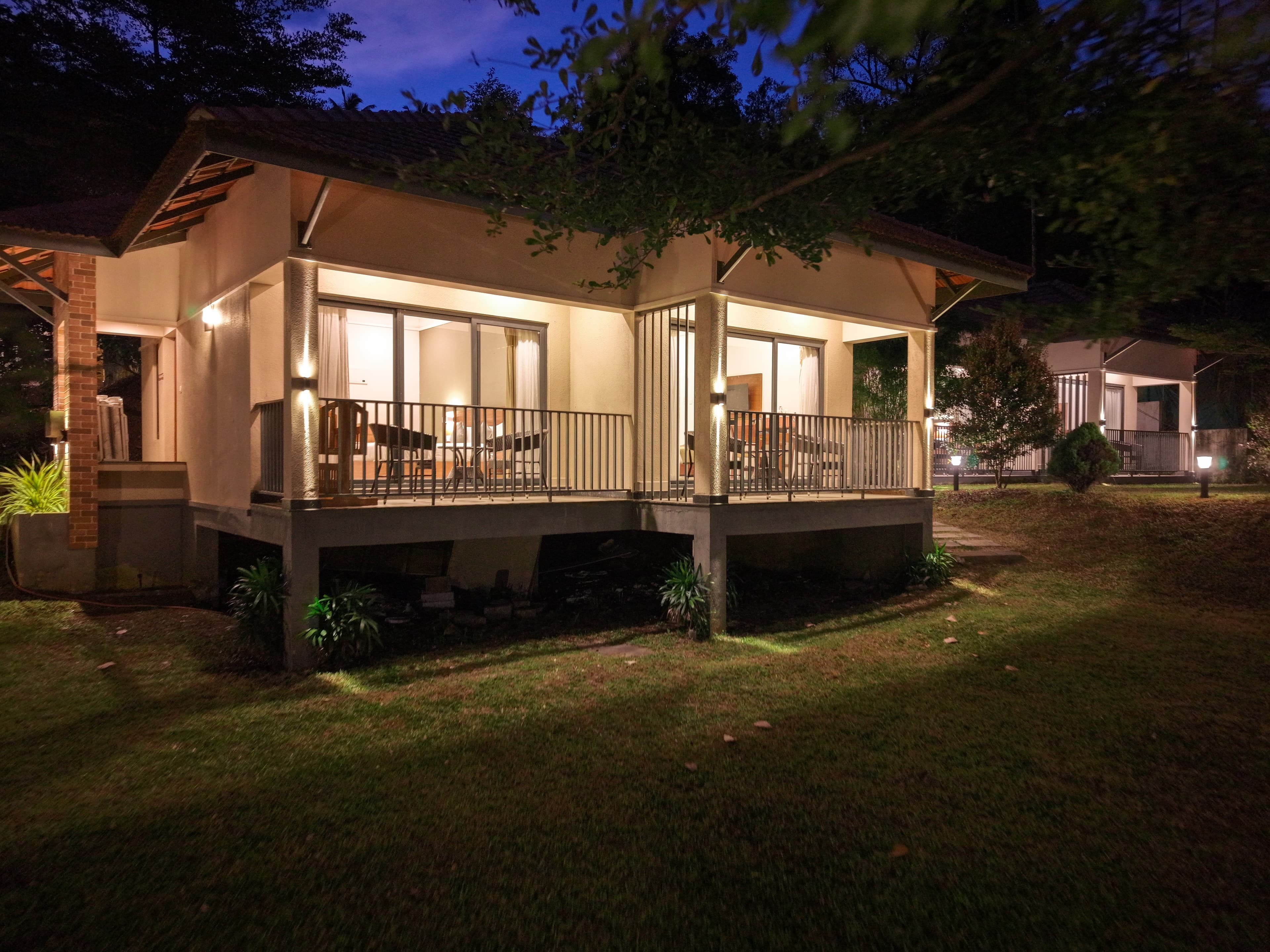 Your Munnar Escape Awaits